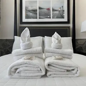 Stonetrail Hotel Arnos Vale