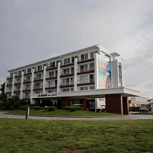 Sea Breeze Resort&residence Otel